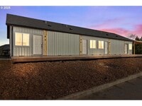 Building Photo - 1209 Carlyle St