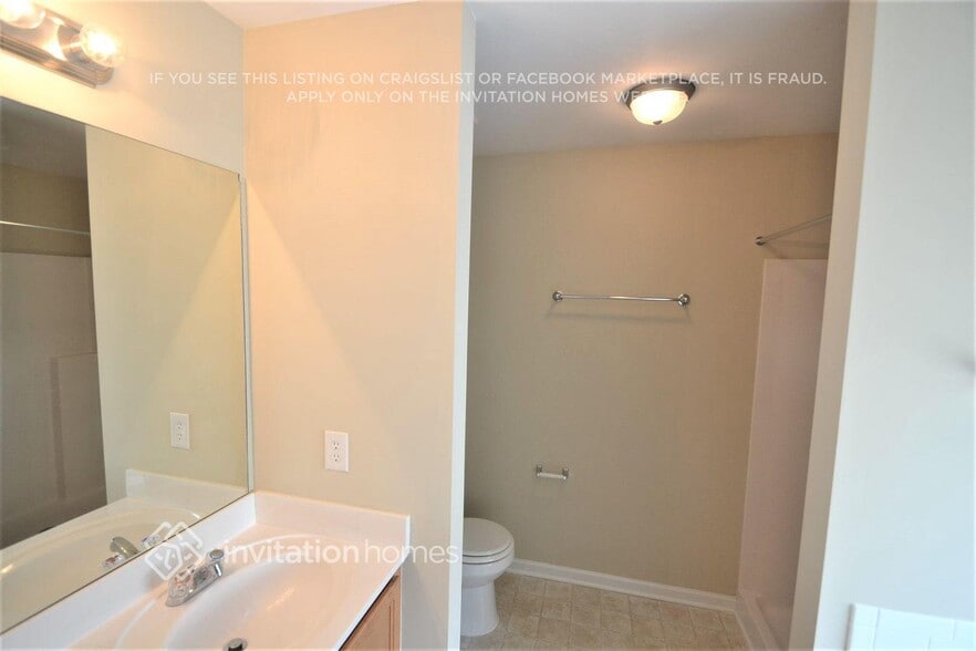 Building Photo - 856 Betsy Ross Trail