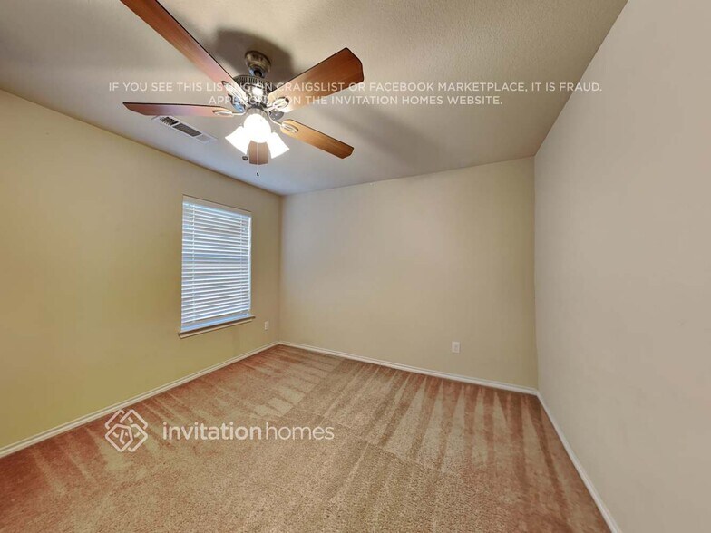 Building Photo - 1832 Wickham Dr