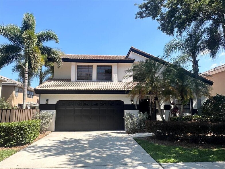 Building Photo - 10461 NW 12th Ct