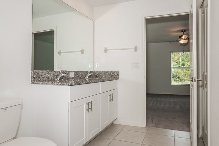 Building Photo - 4014 84th Ct E