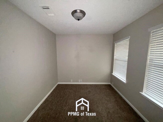 Building Photo - 18310 Atasca Wds Trce