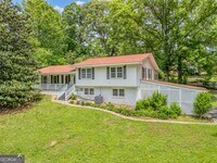 Building Photo - 83 Summit Ridge Cir SE