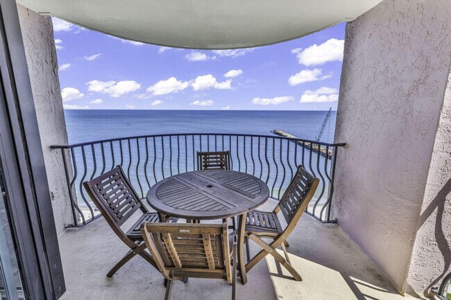 Building Photo - 2500 N Ocean Blvd