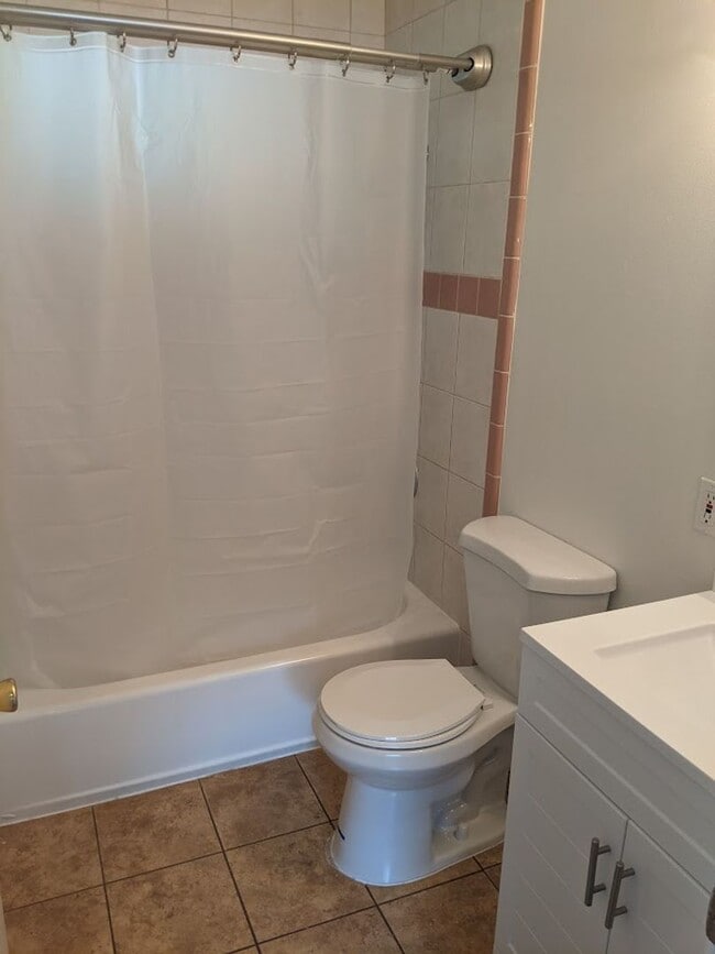 Building Photo - SANTA CLARA - updated 4 bedroom home