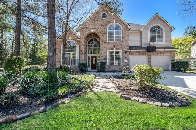 Building Photo - Spacious 2-Story, 5-Bedroom Home with a Pool in The Woodlands