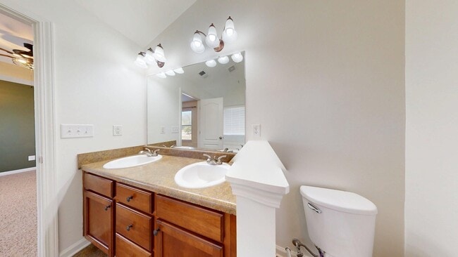 Building Photo - AVAILABLE NOW! Cozy 3 bed, 2 bath home in Wyndham Gates!
