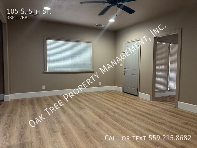 Building Photo - 105 S 5th St