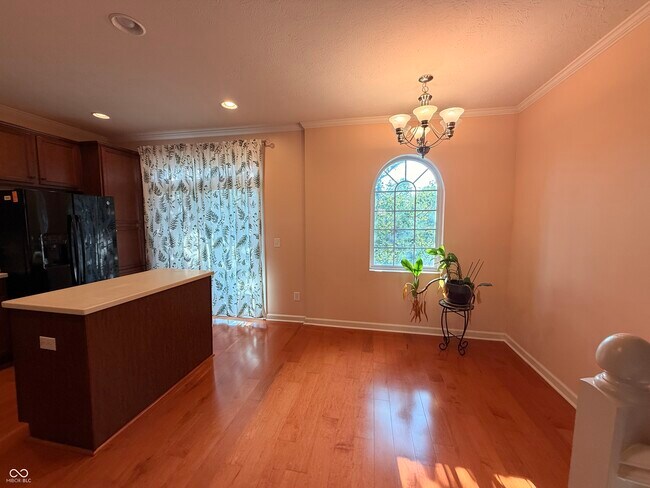 Building Photo - 11900 Kelso Dr
