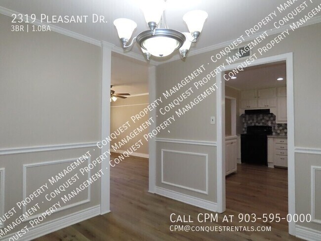 Building Photo - 2319 Pleasant Dr