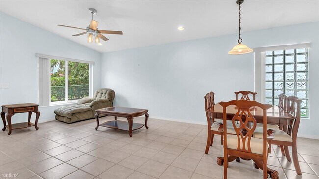 Building Photo - 3 br, 2 bath House - 5048 NW 122nd Ave