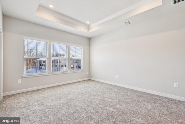 Building Photo - 9389 Edenderry Dr