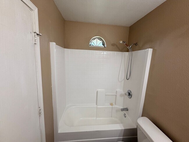 Building Photo - 10504 Aransas Dr