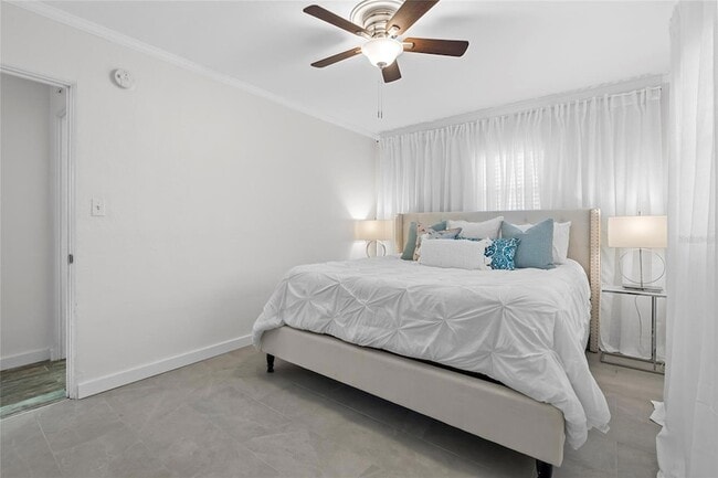 Building Photo - 326 50th Ave N