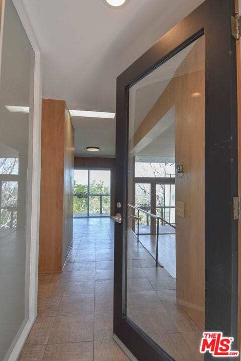 Building Photo - 8895 Appian Way