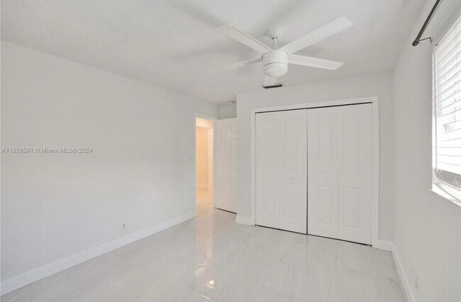 Building Photo - 11280 NW 40th St