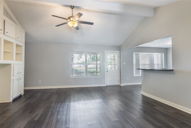 Building Photo - 12757 Lake Conroe Hills Dr