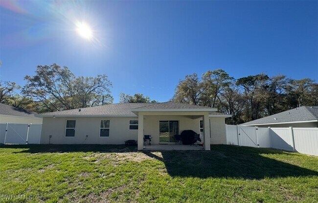 Building Photo - 6083 NW 53rd Ct