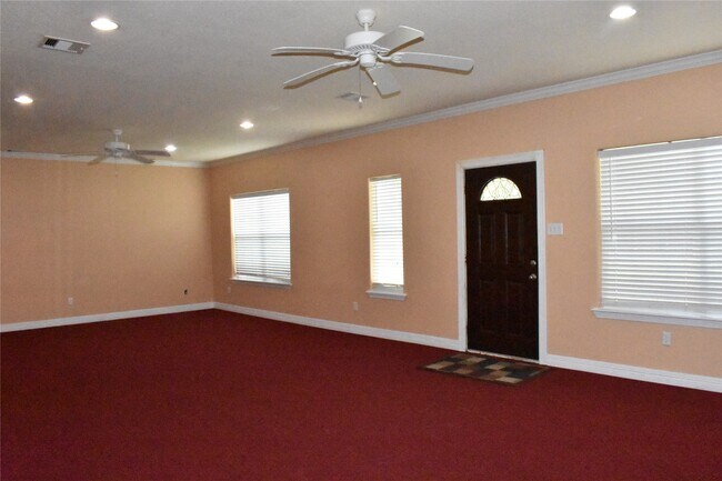 Building Photo - 8535 Parkette Dr
