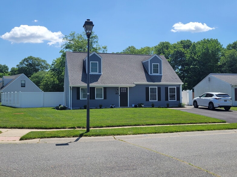 Building Photo - 1 Unison Ct