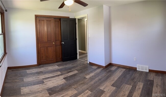 Building Photo - 221 Marrano Dr
