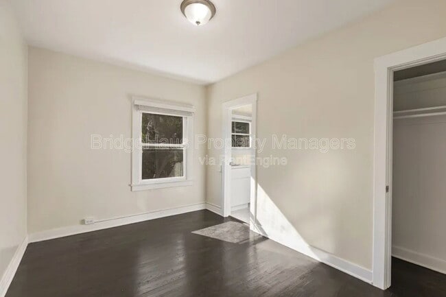 Building Photo - 3069 Grape Street
