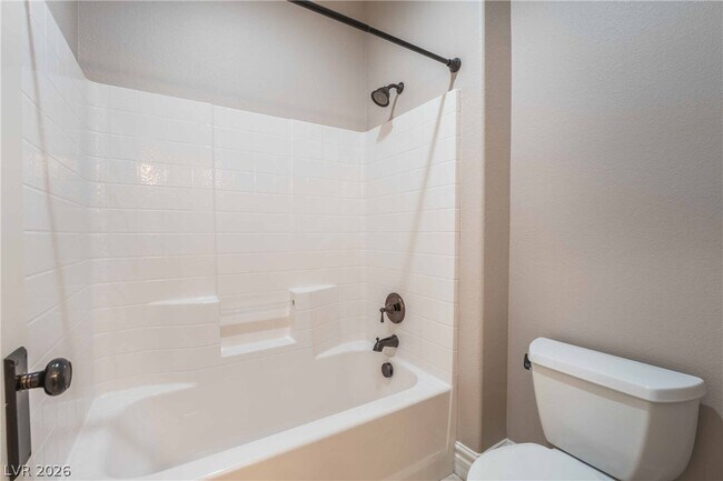 Building Photo - 220 Via Mezza Luna Ct