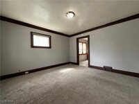 Building Photo - 4024 E 143rd St