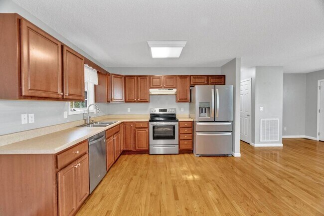 Building Photo - 1125 Faye St