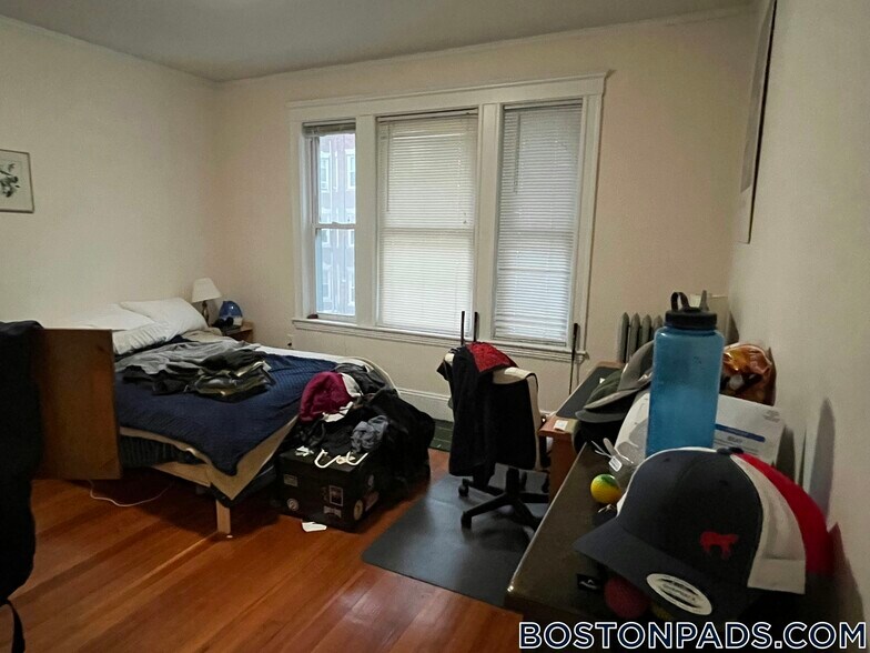 Building Photo - 101 Glenville Ave