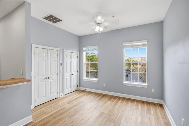 Building Photo - 1420 Lake Baldwin Ln