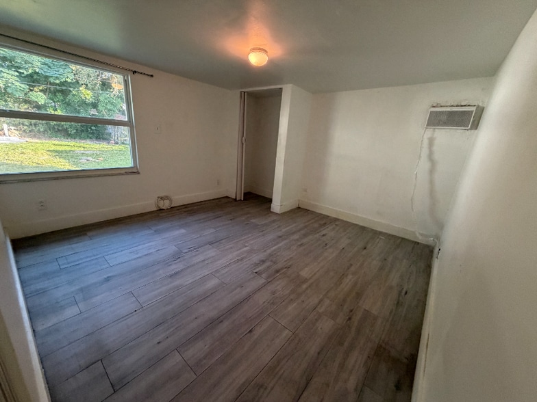 Primary Photo - 11XX SW 24th Ave