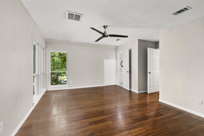 Building Photo - 1014 Riverlace Dr