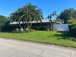 Building Photo - 3052 Tyrone Ln