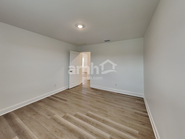 Building Photo - 220 Argea Dr