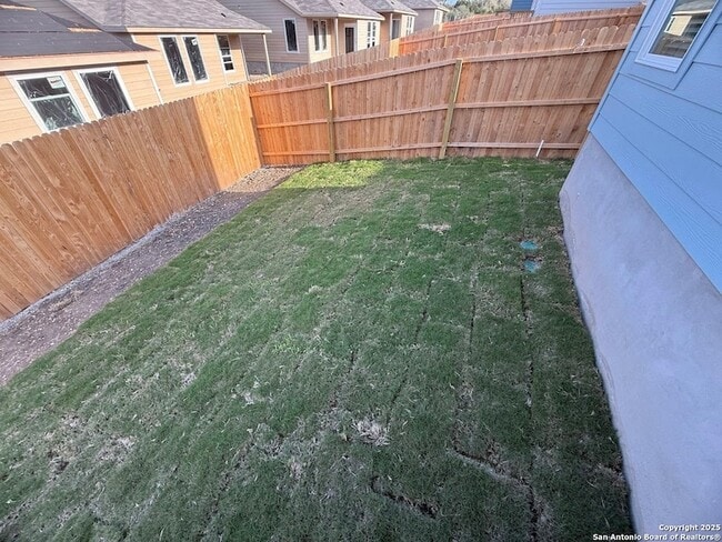 Building Photo - 252 Ottawa Wy