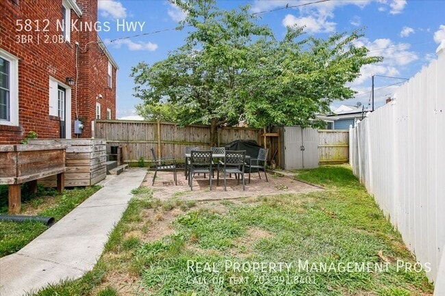 Building Photo - 5812 N Kings Hwy