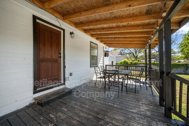 Building Photo - 1225 Michigan Ave