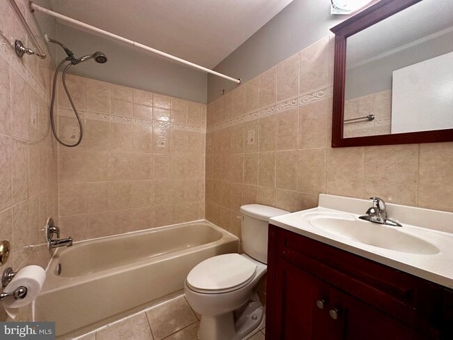 Building Photo - 6504 Brookleigh Way