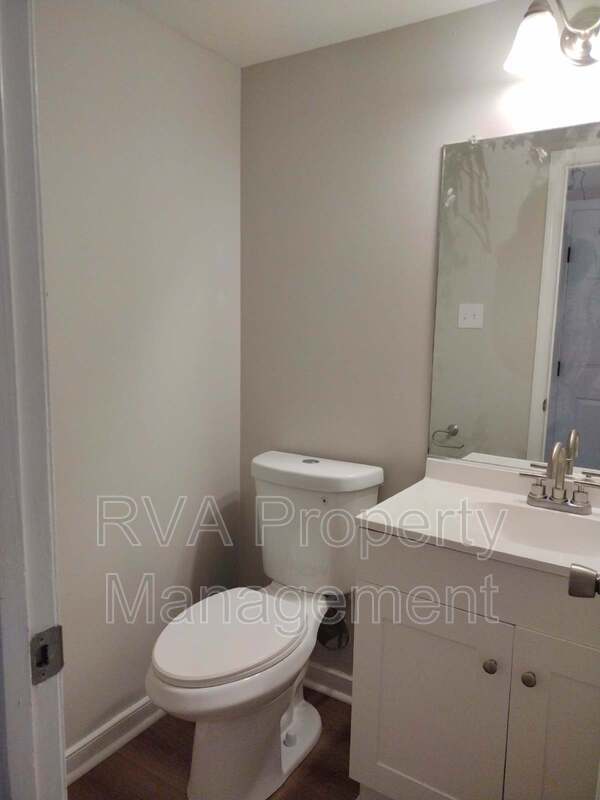 Building Photo - 3902 Birdbrook Dr