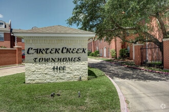 Building Photo - Carter Creek Townhomes