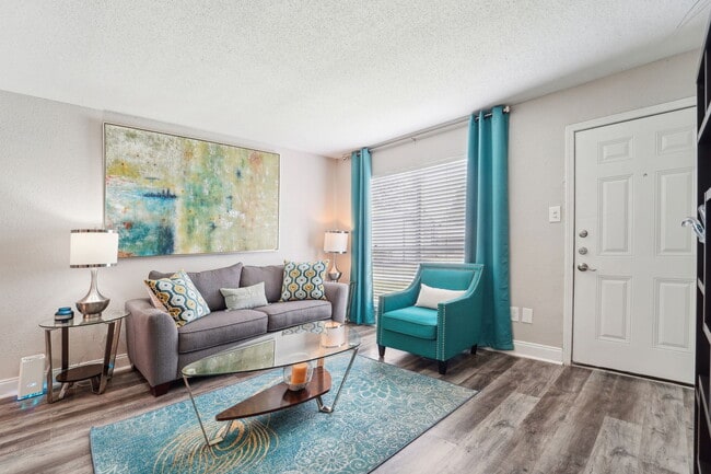 Building Photo - The Grove at Pinemont