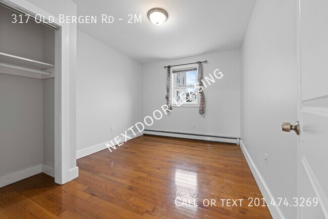 Building Photo - 317 Old Bergen Rd
