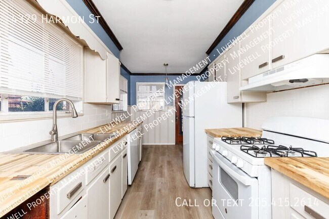 Building Photo - 4329 Harmon St