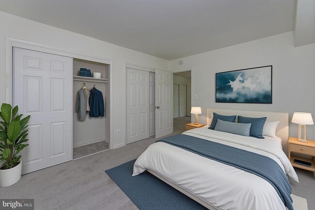 Building Photo - 5200 Quincy St