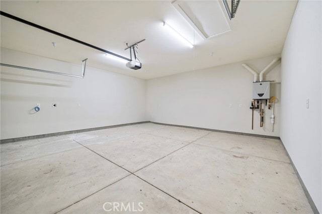 Building Photo - 800 N Amelia Ave