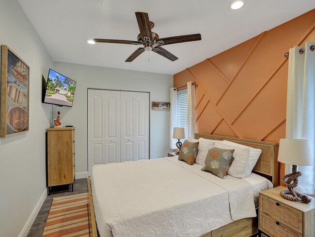 Building Photo - 937 SW 17th St