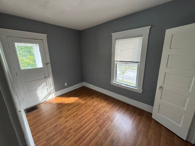 Building Photo - 1541 Hopkins Ave