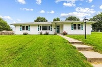 Building Photo - Remodeled 3-bedroom, 1-bath ranch with Attached Garage & Full Basement