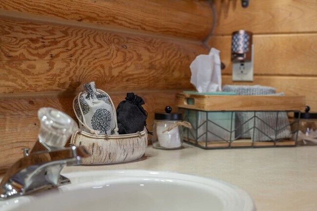 Building Photo - 5406 Henrys Lake Rd